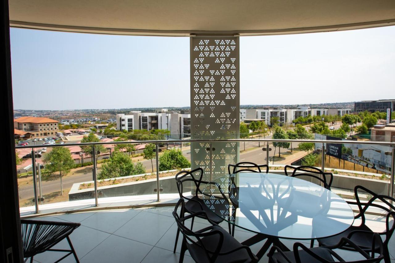 Ellipse Waterfall Executive Apartments Midrand Exterior foto